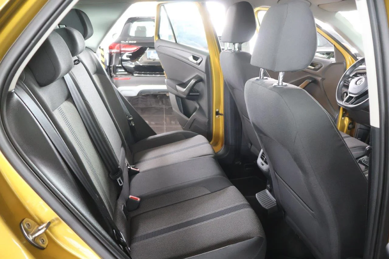 Volkswagen T-Roc - View model 37