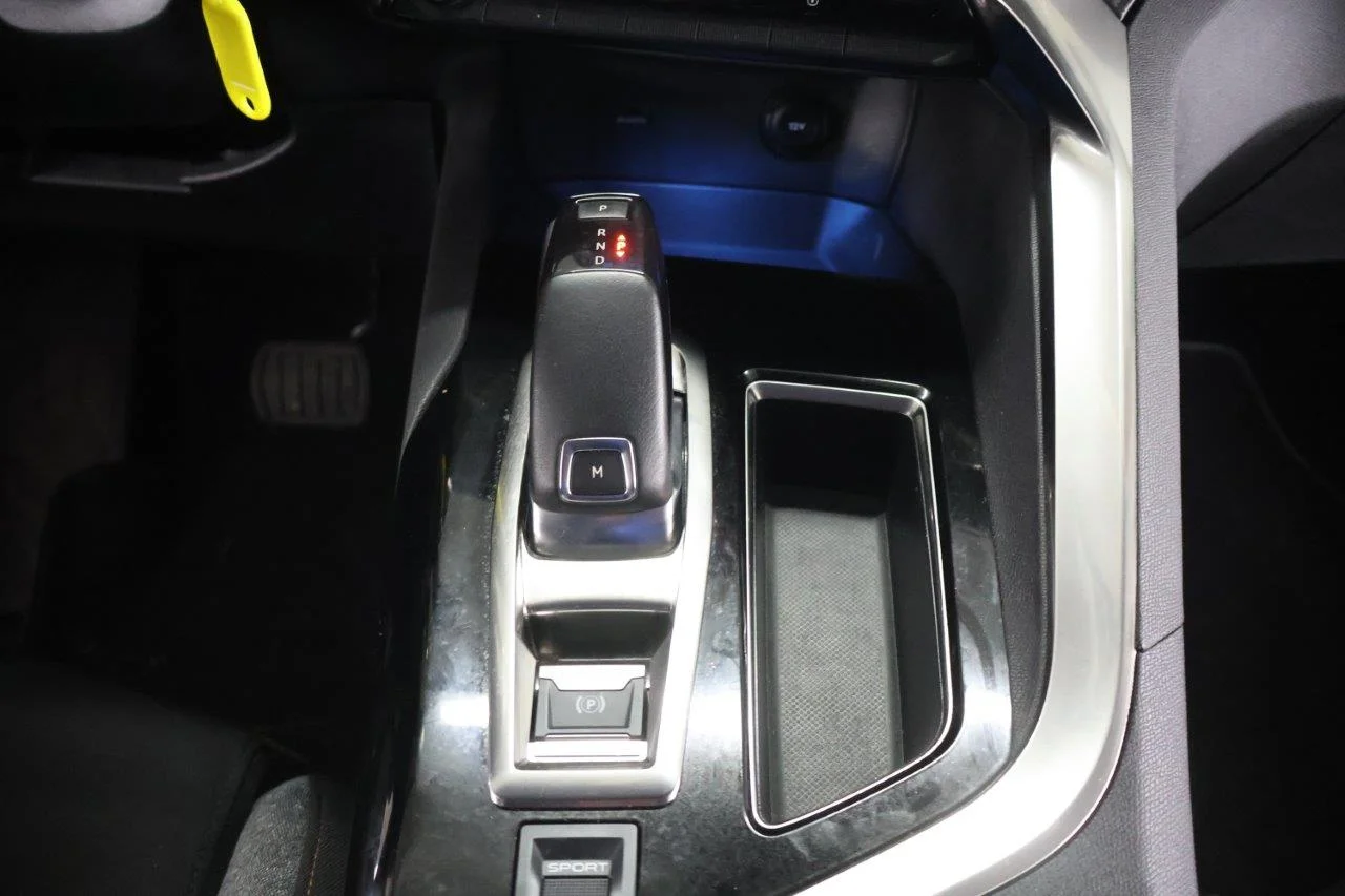 Peugeot 3008 - View model 22