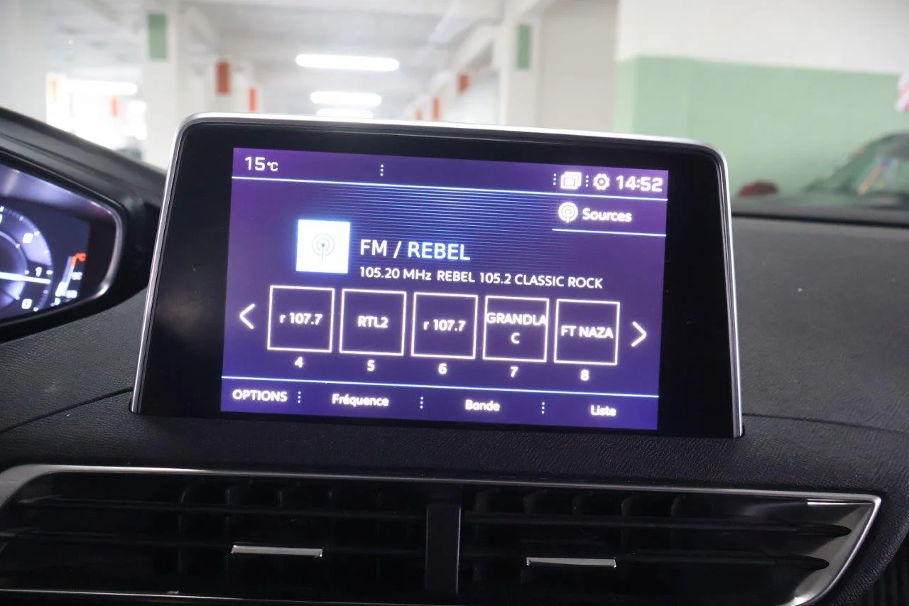Peugeot 3008 - View model 24