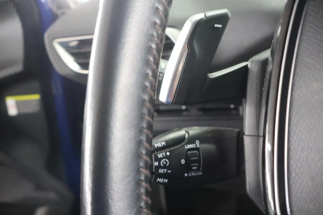 Peugeot 3008 - View model 27