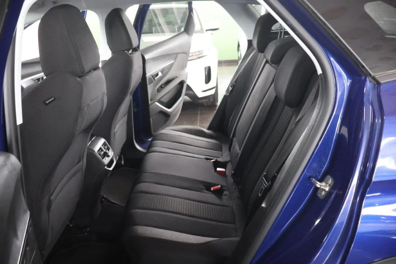 Peugeot 3008 - View model 35