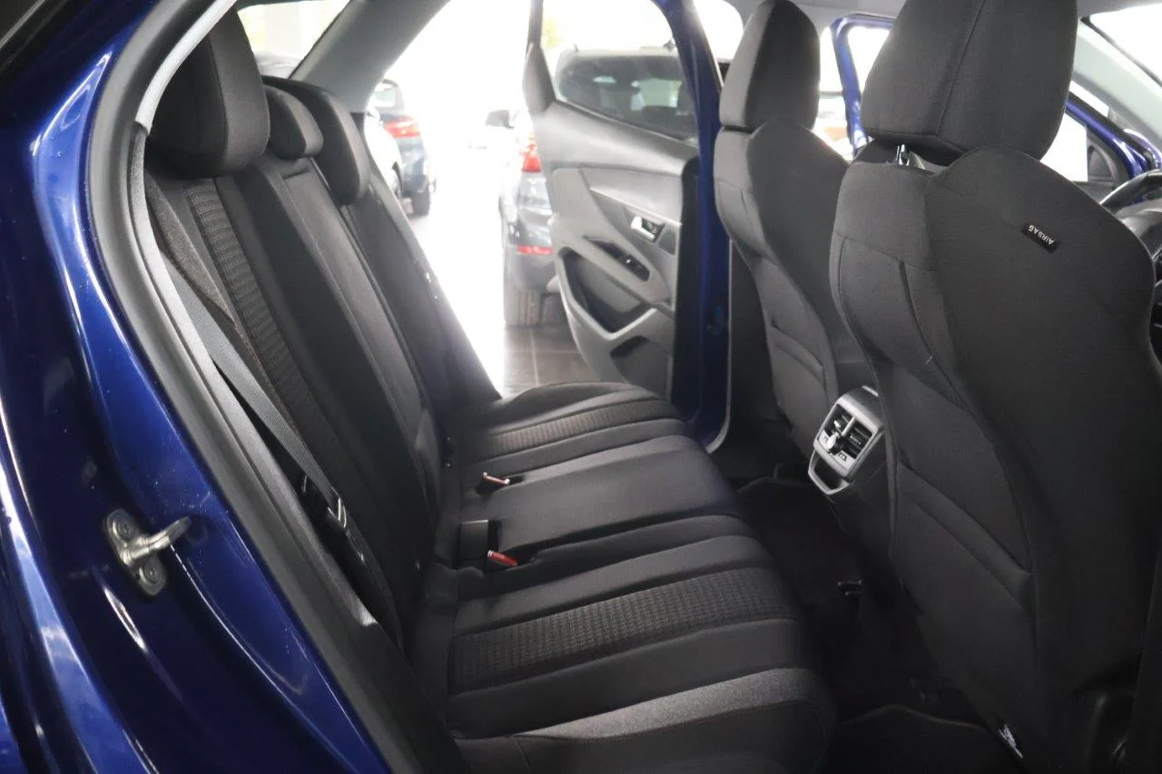 Peugeot 3008 - View model 37