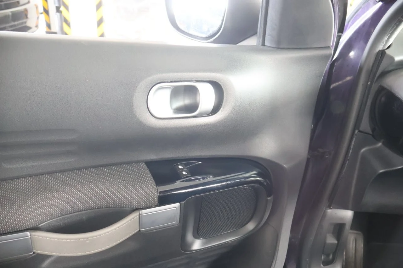Citroen C4 Cactus - View model 32