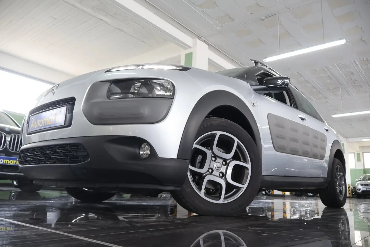 View 2 - Citroen C4 Cactus - 2016