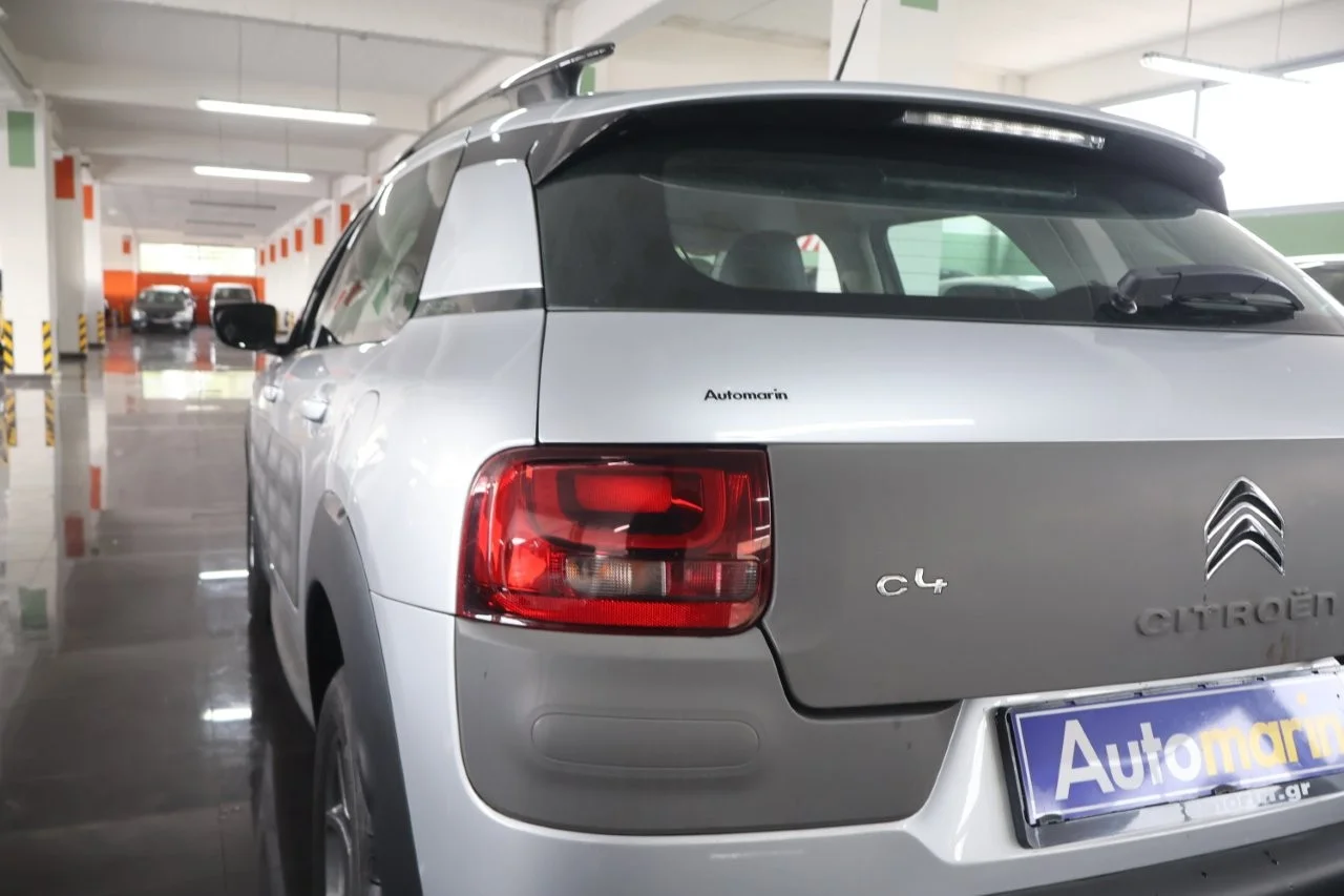 Citroen C4 Cactus - View model 11