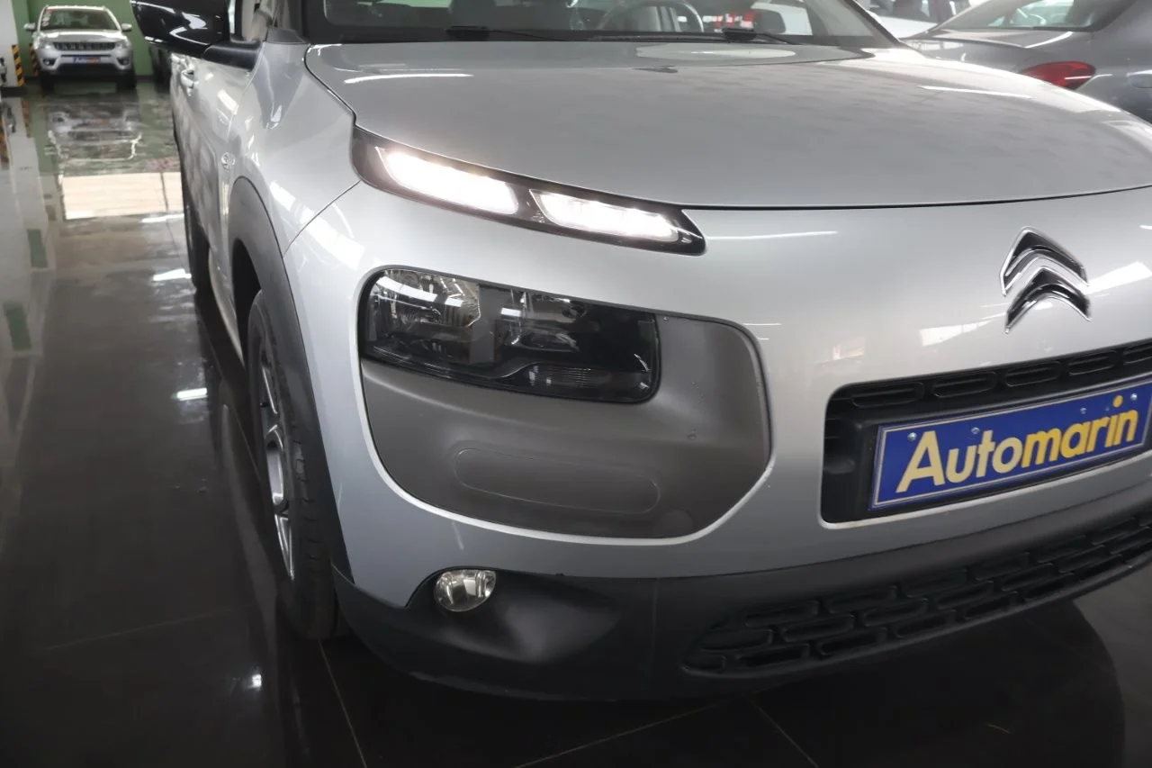 Citroen C4 Cactus - View model 16