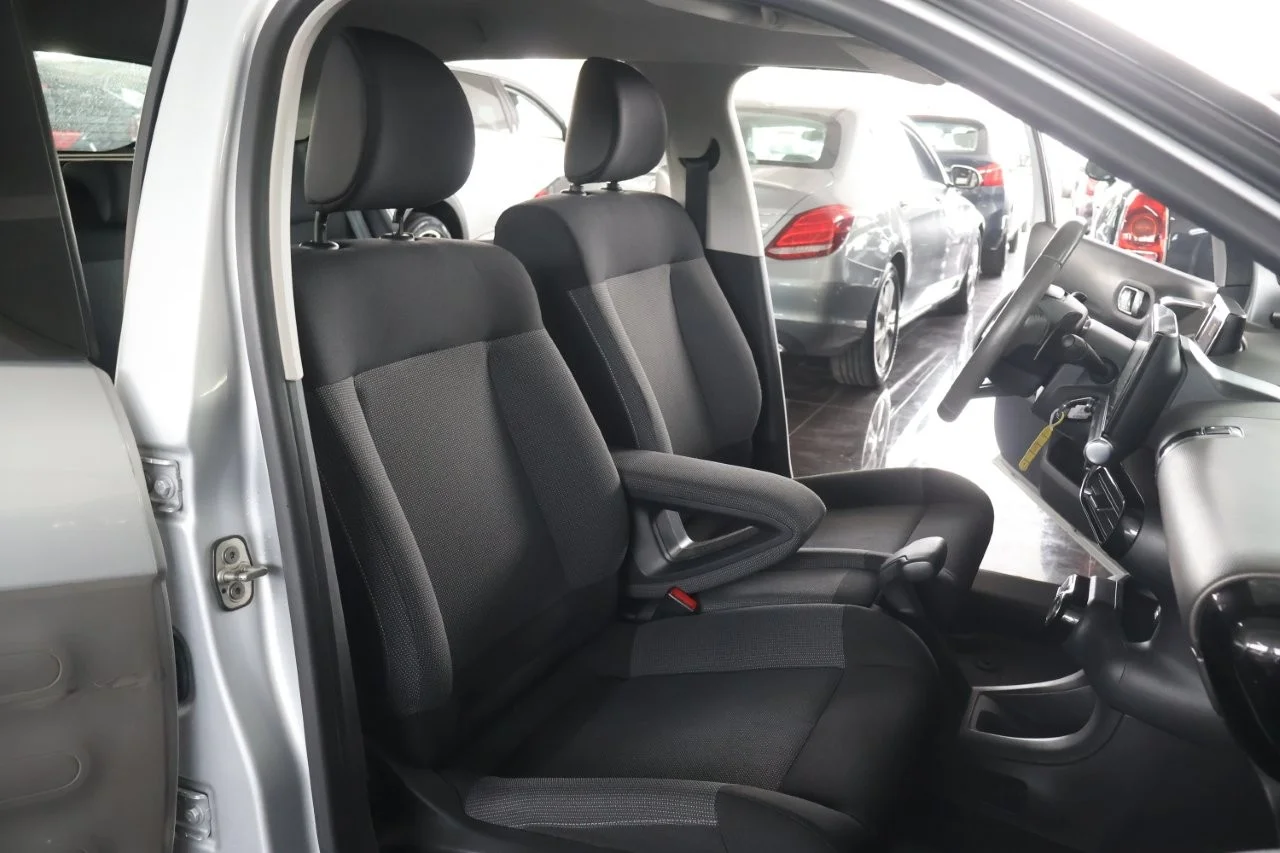 Citroen C4 Cactus - View model 40