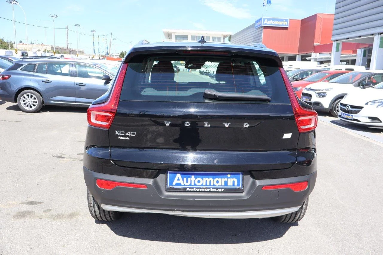 View 5 - Volvo XC40 - 2020
