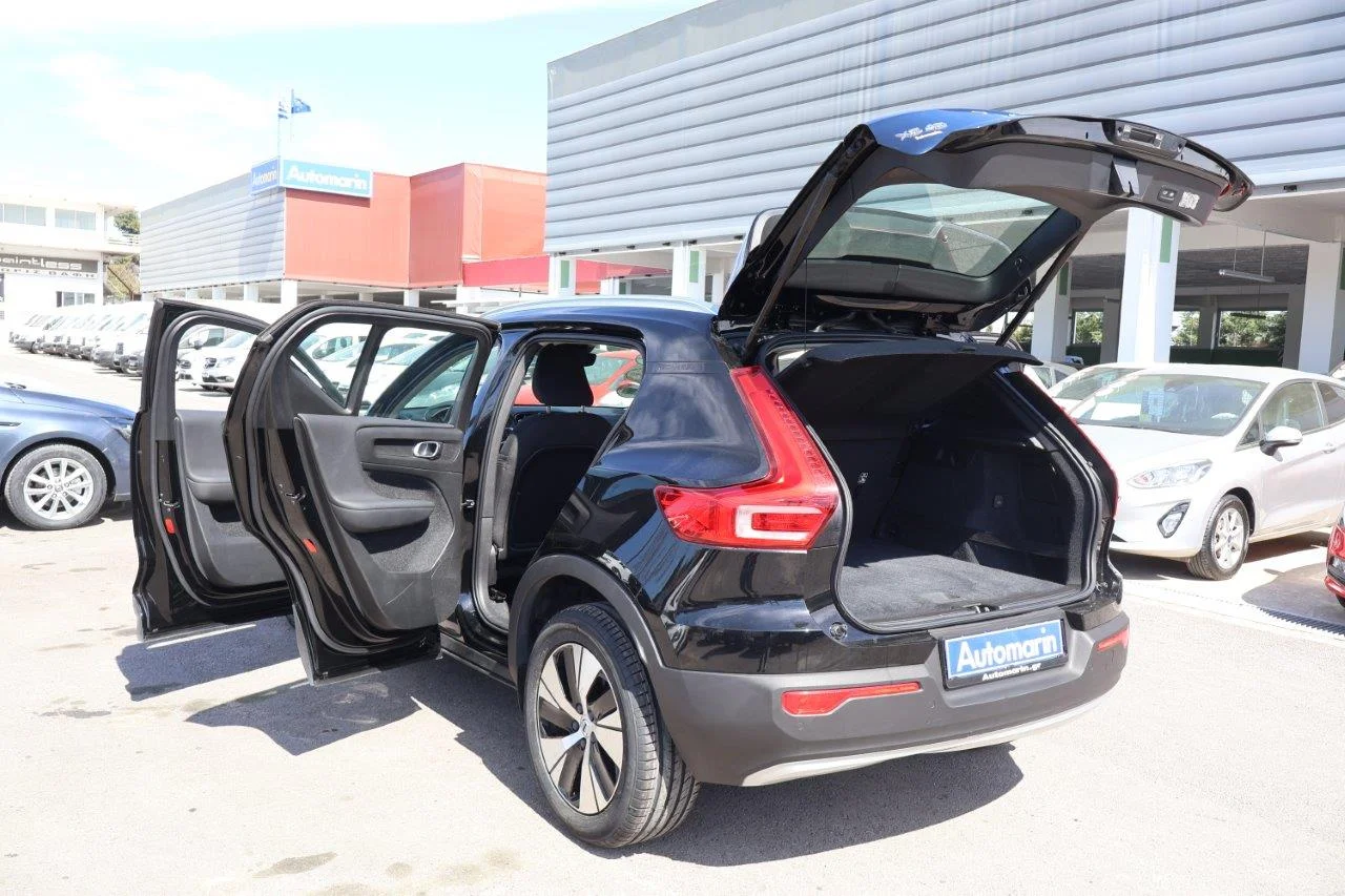Volvo XC40 - View model 13