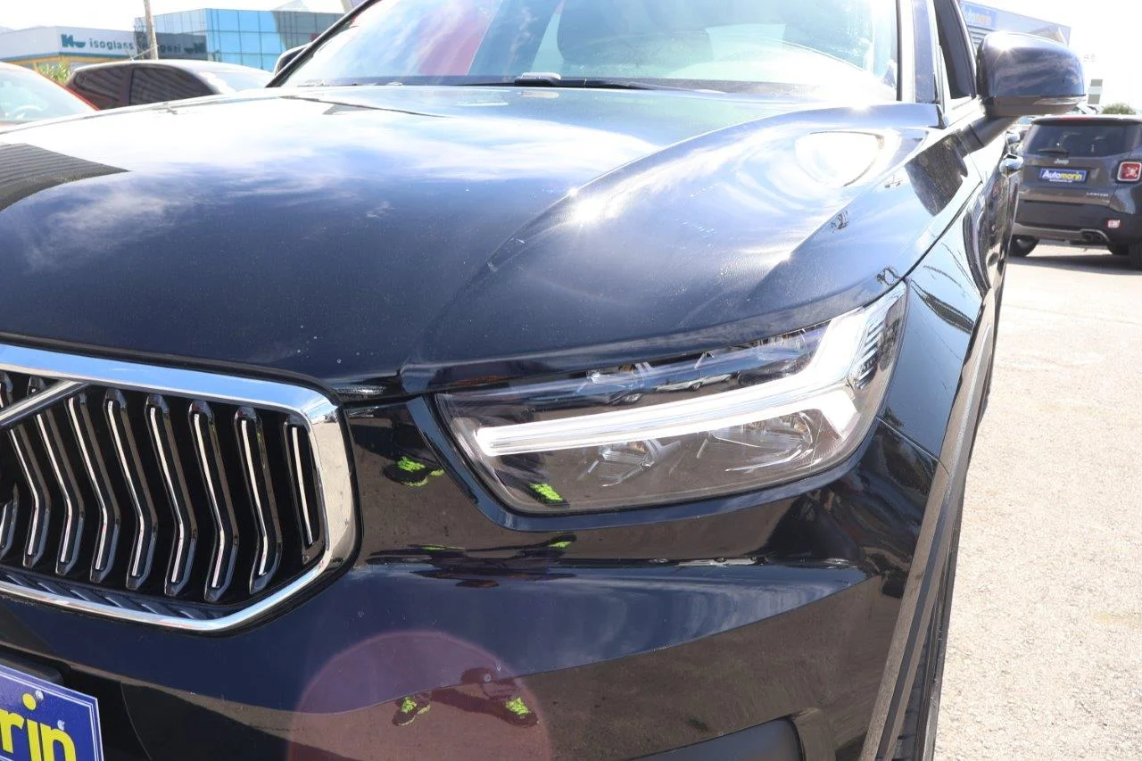 Volvo XC40 - View model 23