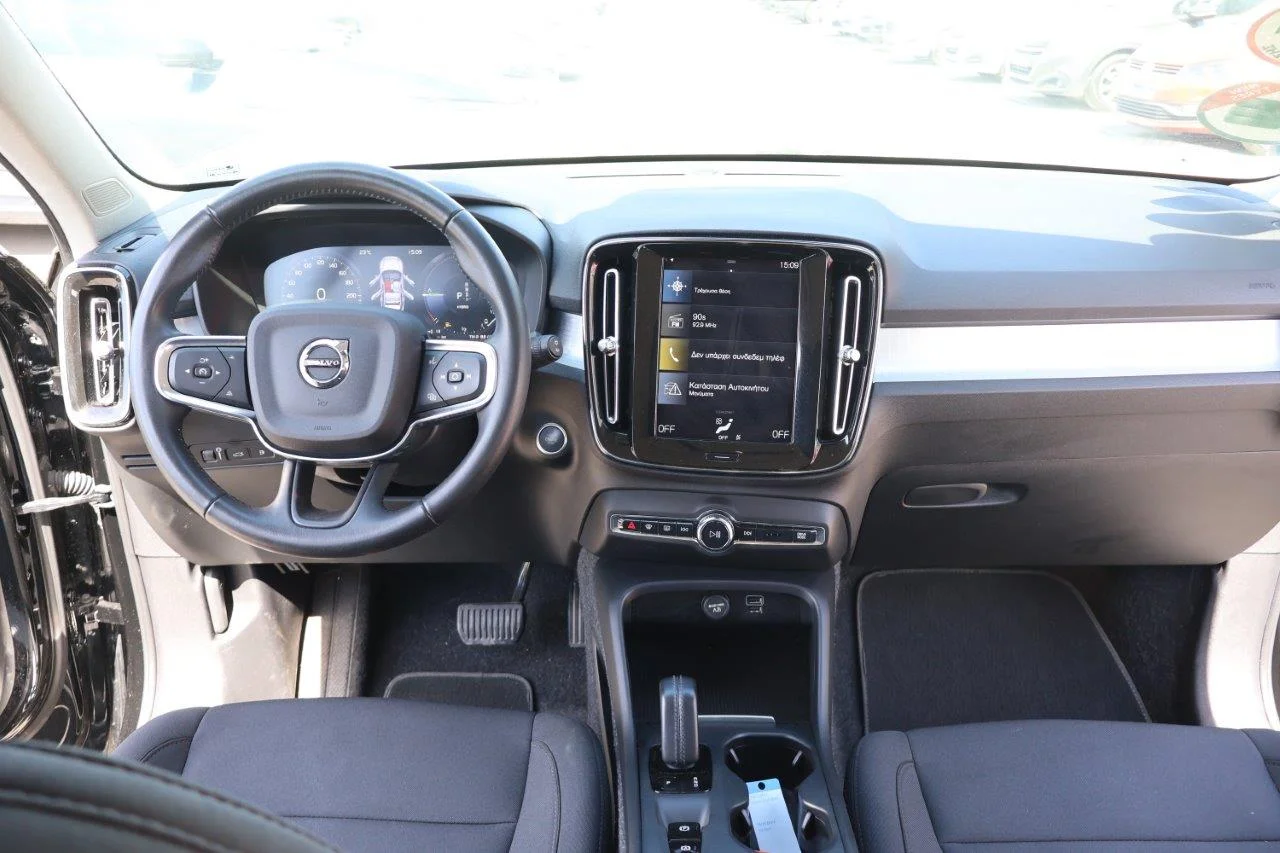 Volvo XC40 - View model 29