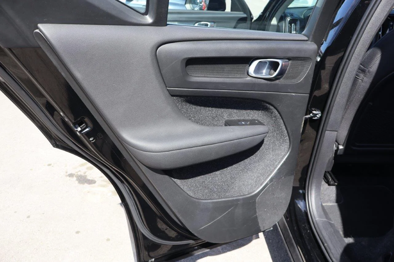 Volvo XC40 - View model 51