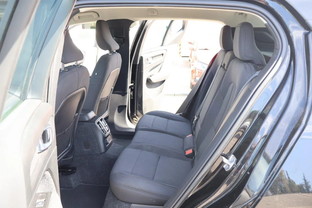 Volvo XC40 - View model 52