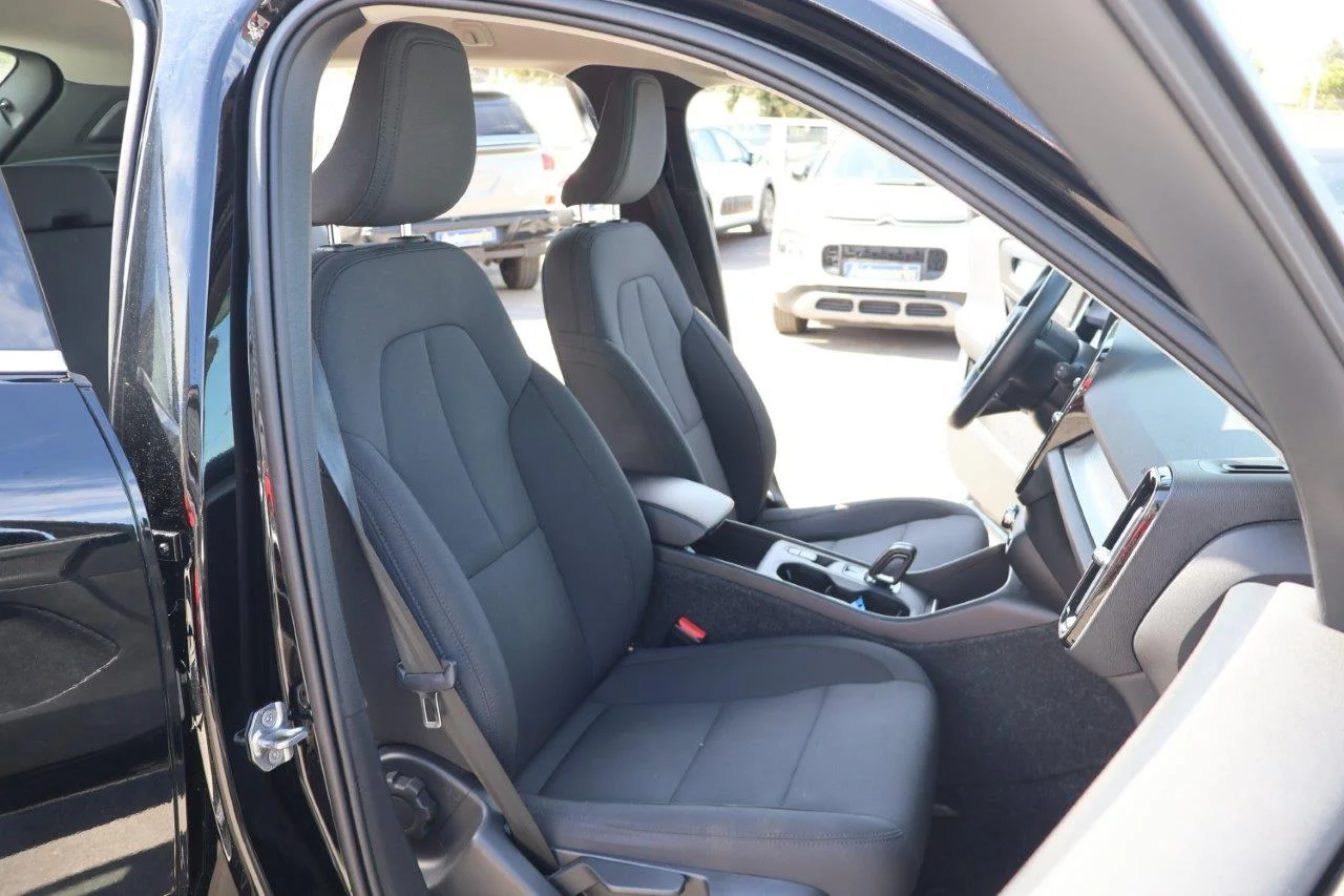 Volvo XC40 - View model 55