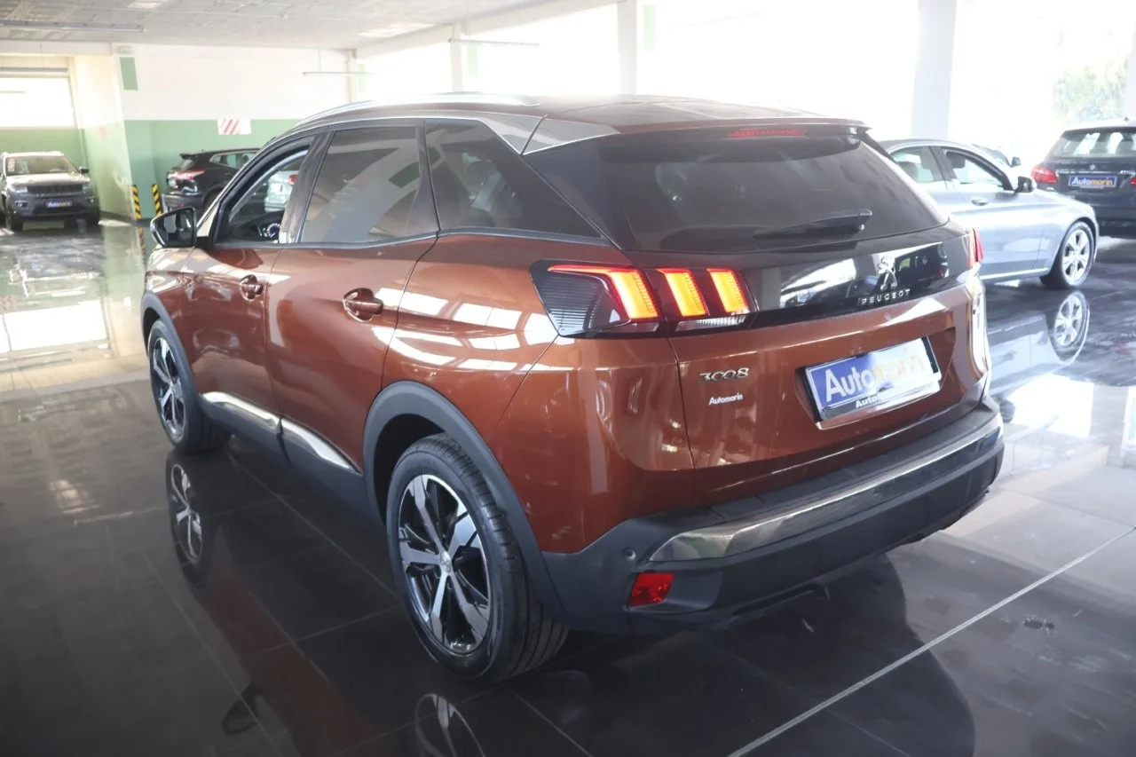 Peugeot 3008 - View model 6