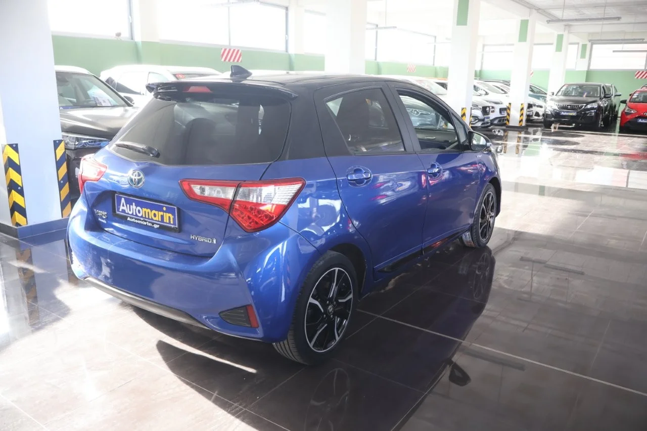 View 5 - Toyota Yaris - 2017