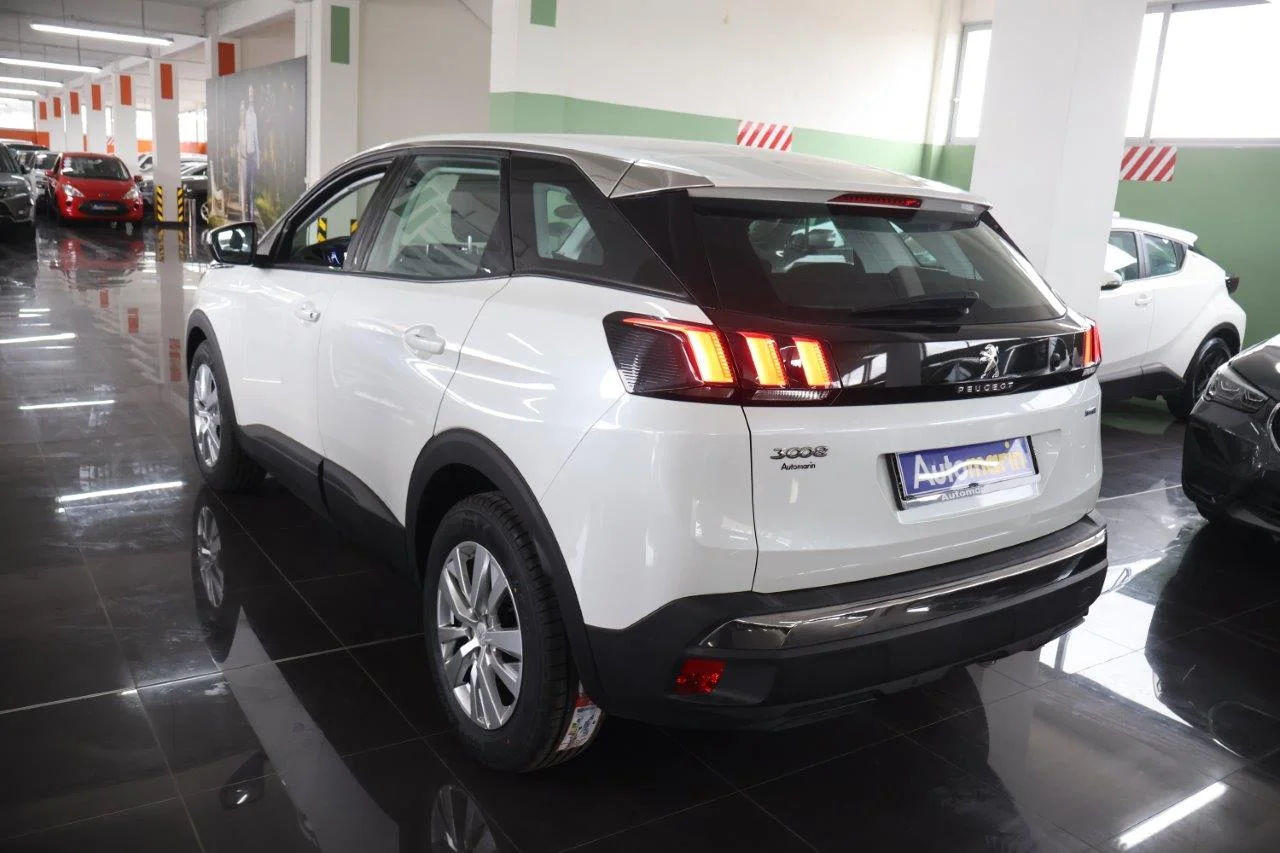 Peugeot 3008 - View model 6
