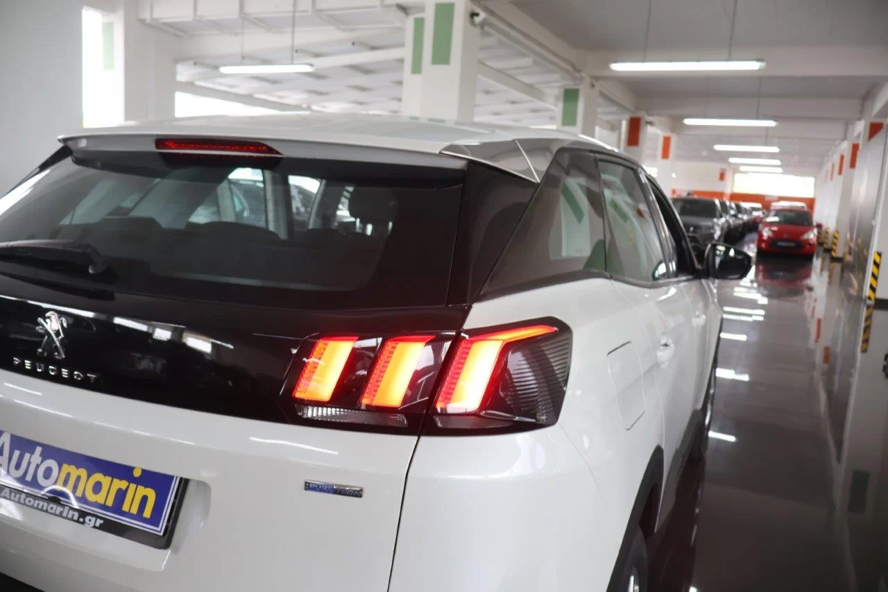 Peugeot 3008 - View model 10