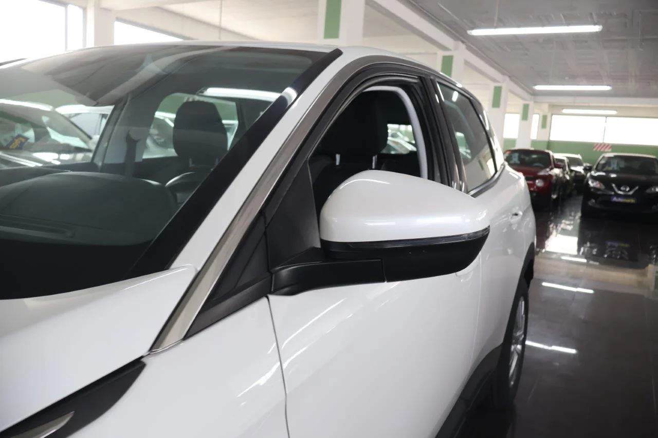 Peugeot 3008 - View model 13
