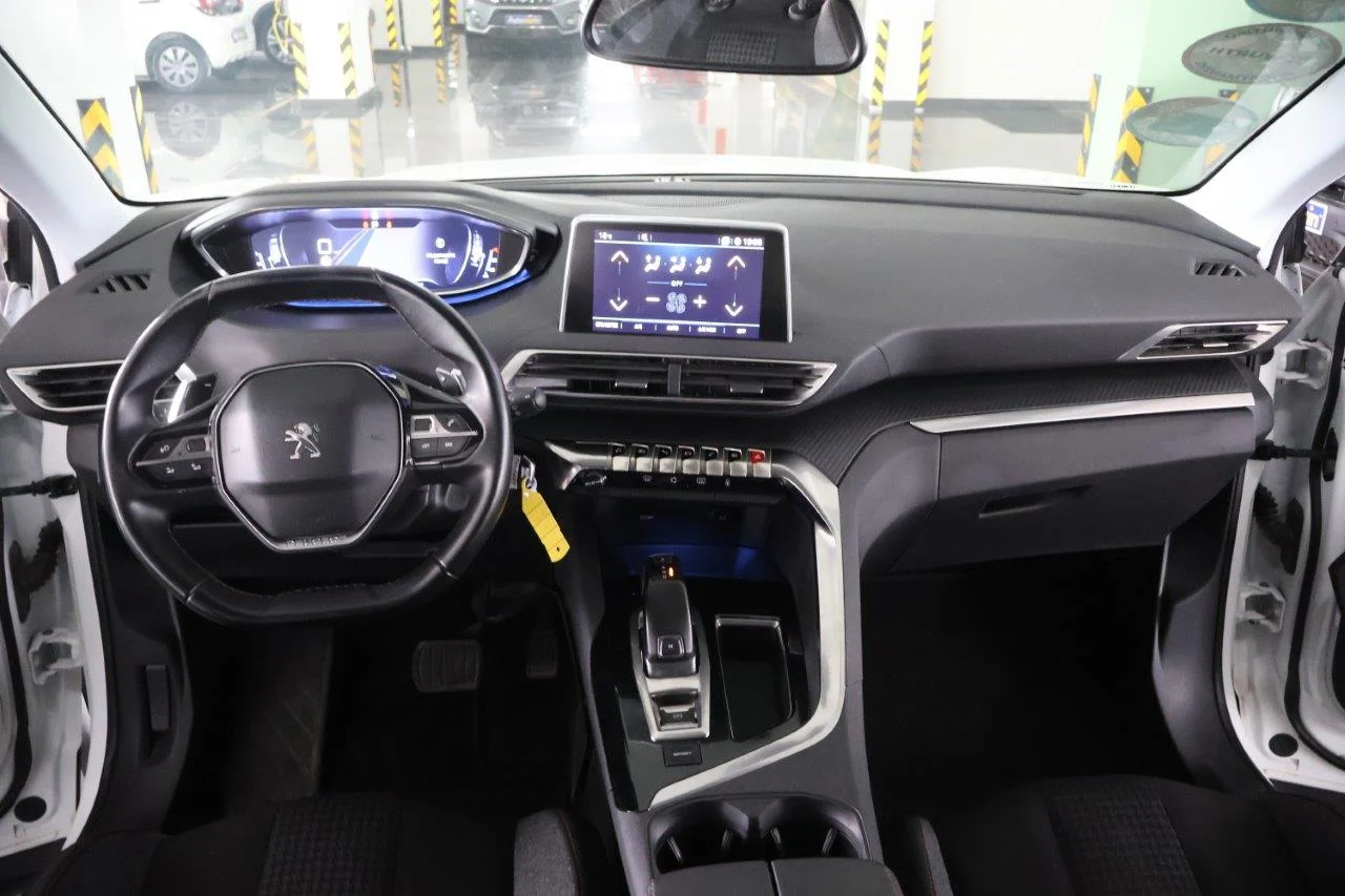 Peugeot 3008 - View model 19