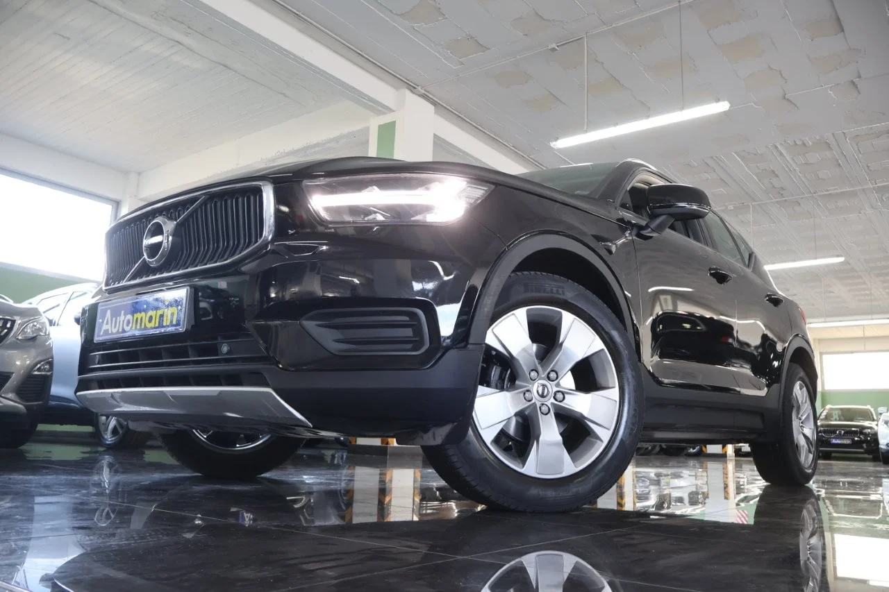 View 2 - Volvo XC40 - 2019