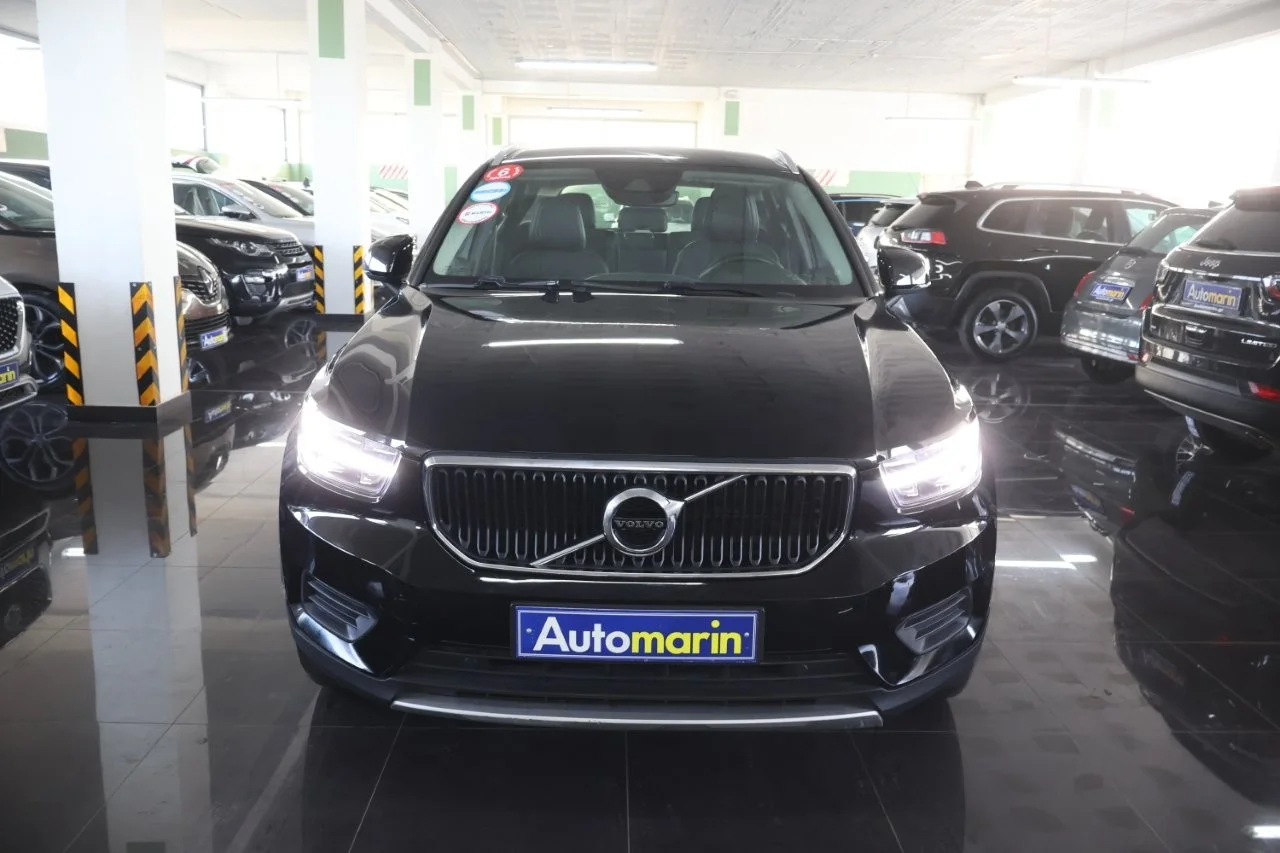 View 3 - Volvo XC40 - 2019