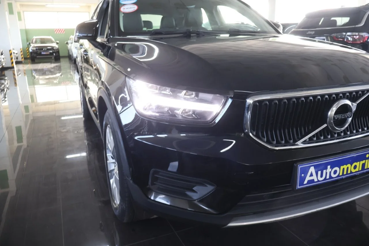 Volvo XC40 - View model 16