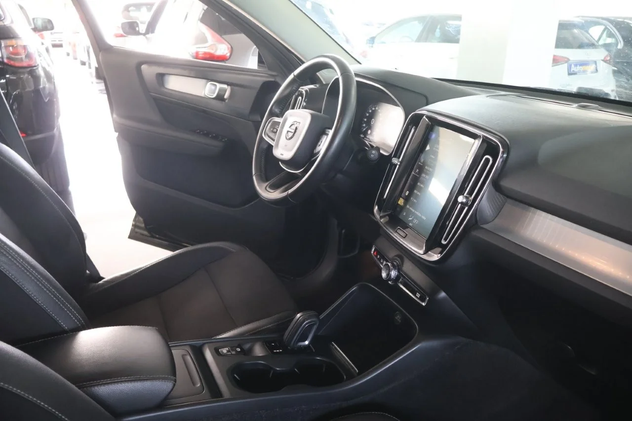 Volvo XC40 - View model 39
