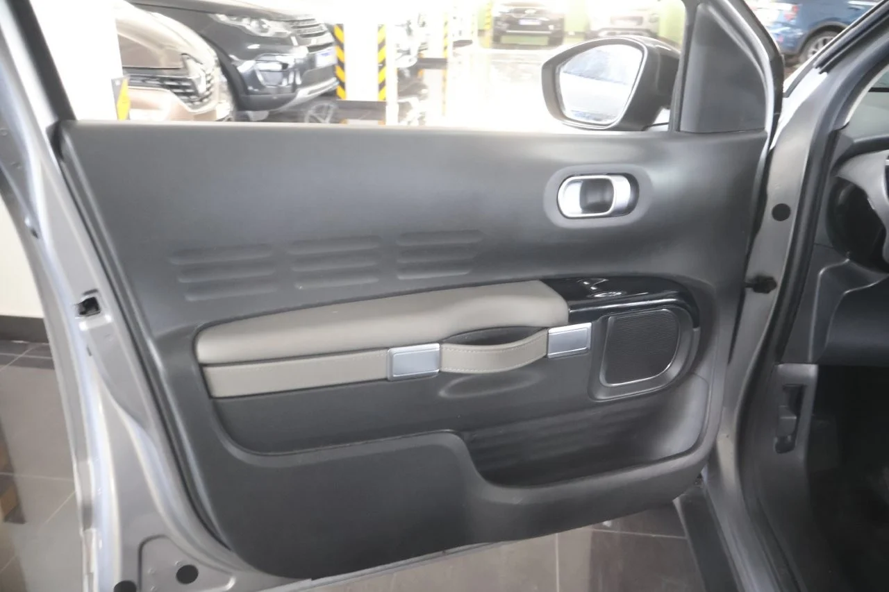 Citroen C4 Cactus - View model 32
