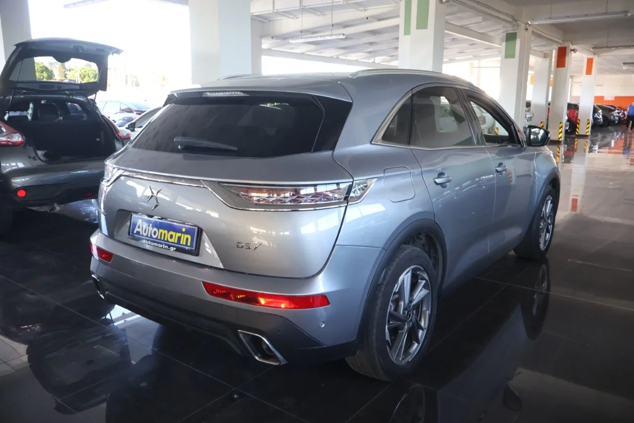View 5 - DS DS7 - 2022