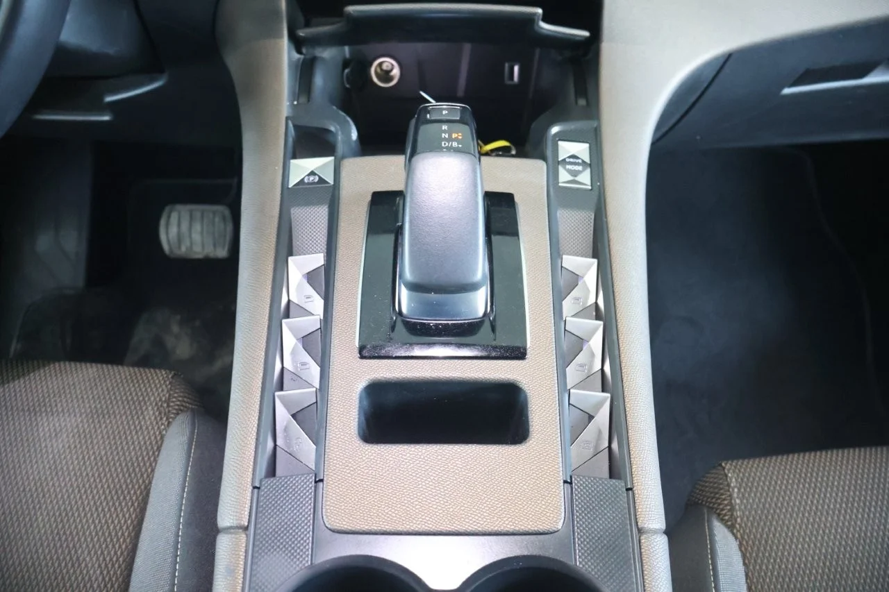 DS DS7 - View model 23