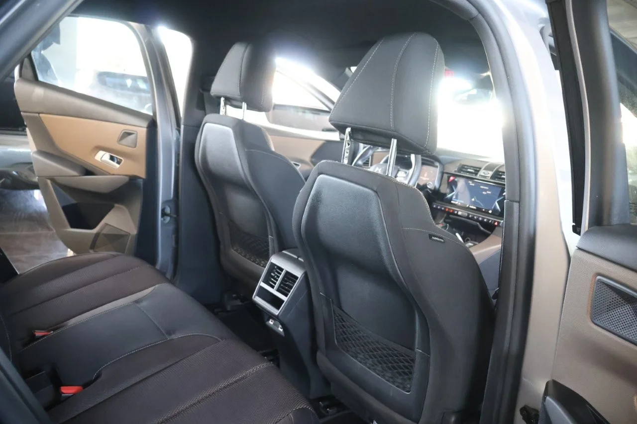 DS DS7 - View model 36
