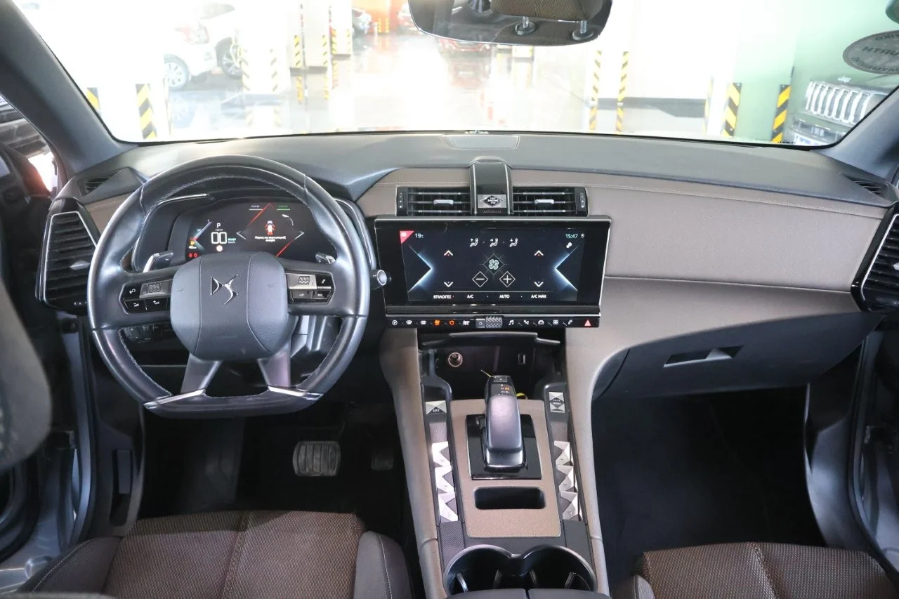 DS DS7 - View model 40