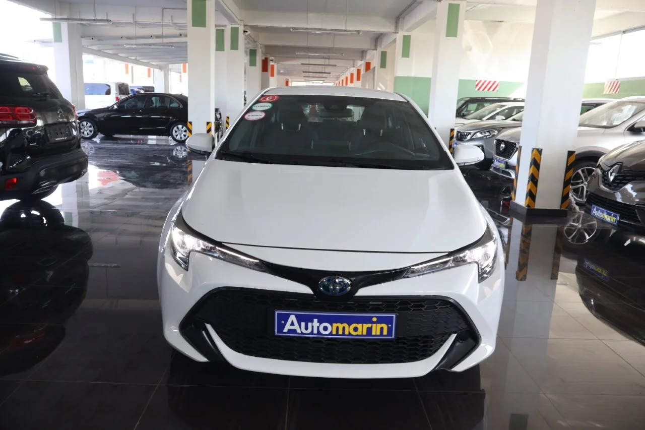 View 3 - Toyota Corolla - 2021