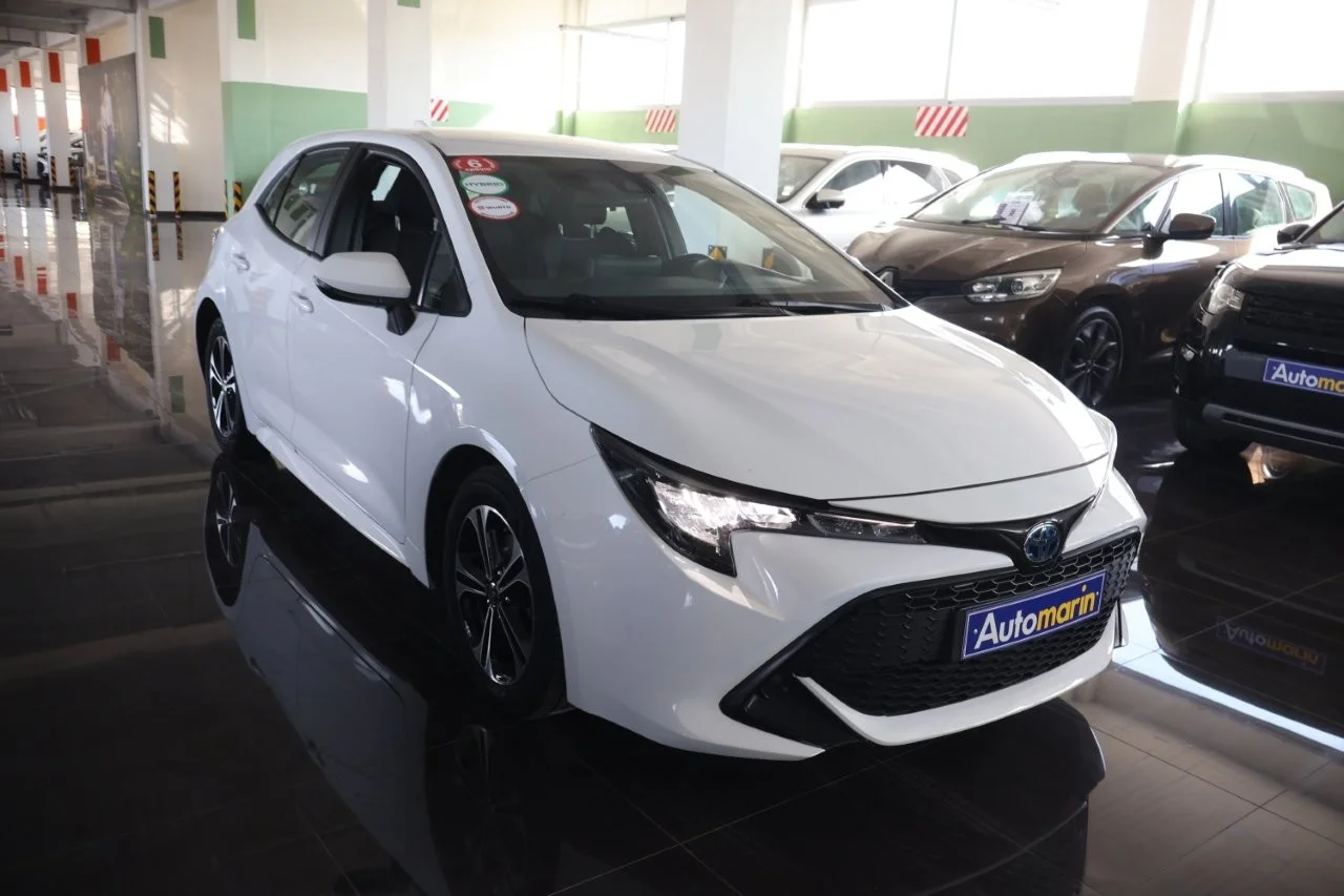 View 4 - Toyota Corolla - 2021