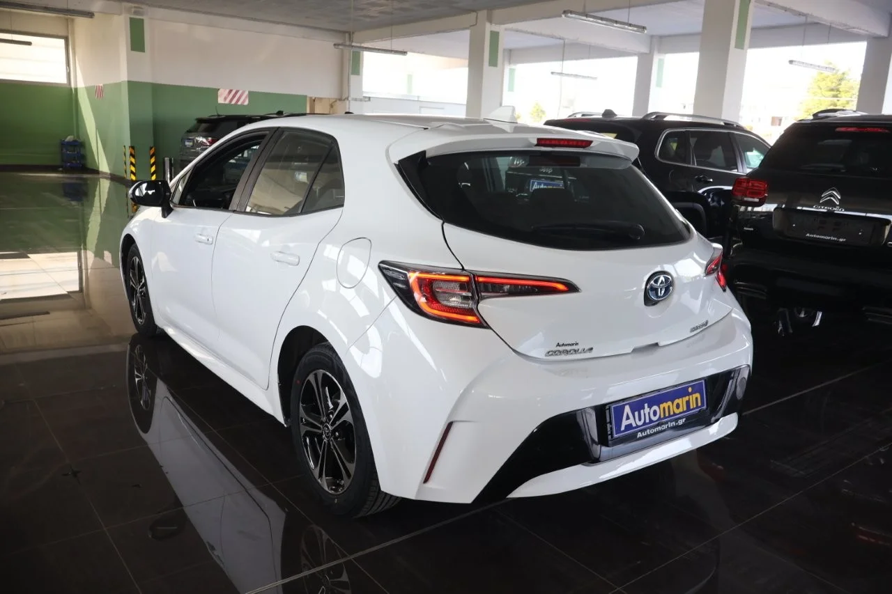 Toyota Corolla - View model 6