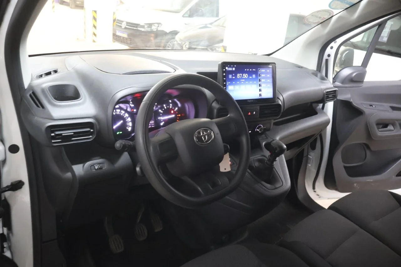 Toyota Proace - View model 21