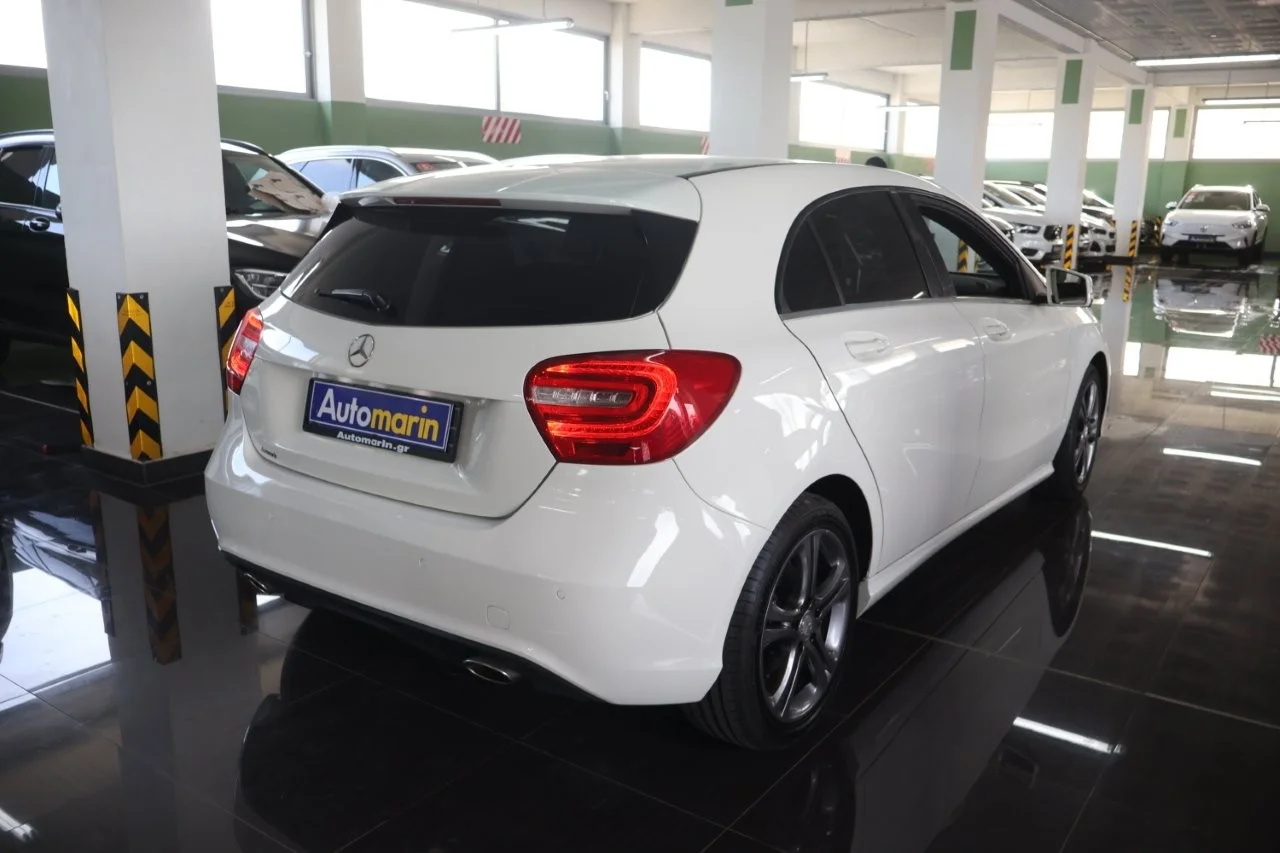 View 5 - Mercedes-Benz A 180 - 2014