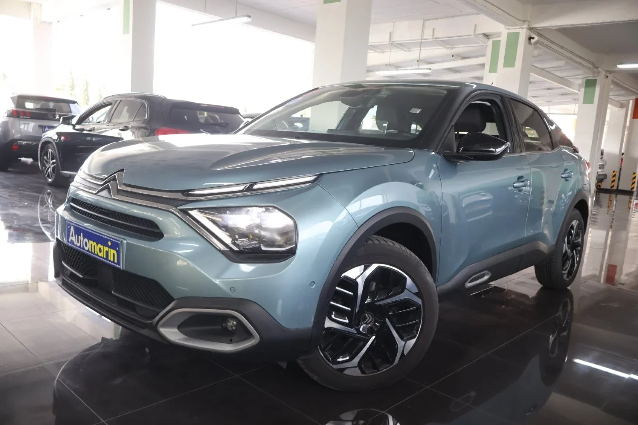 View 1 - Citroen C4 - 2021