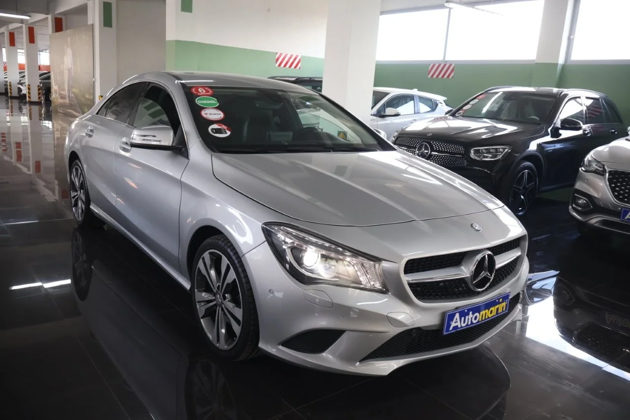 View 4 - Mercedes-Benz CLA 200 - 2015