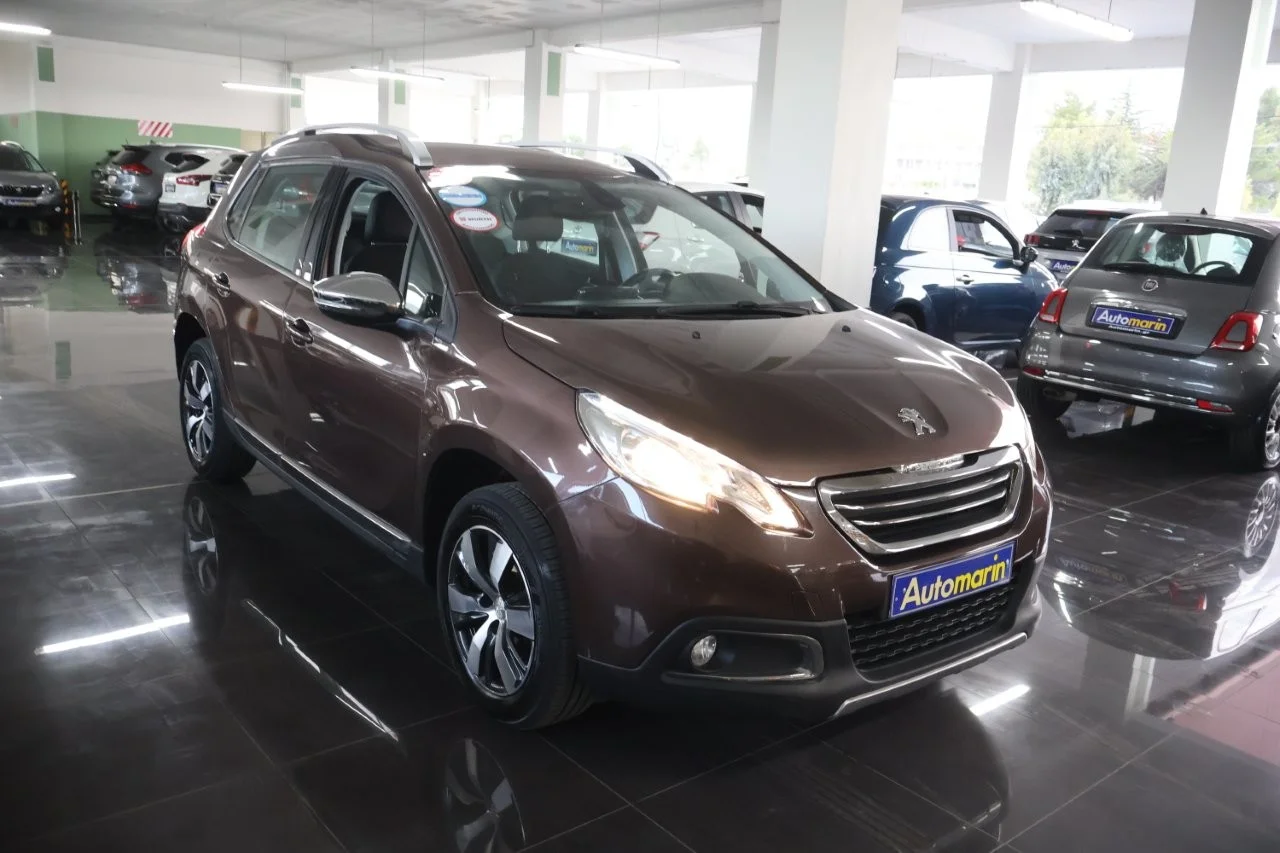 View 4 - Peugeot 2008 - 2015