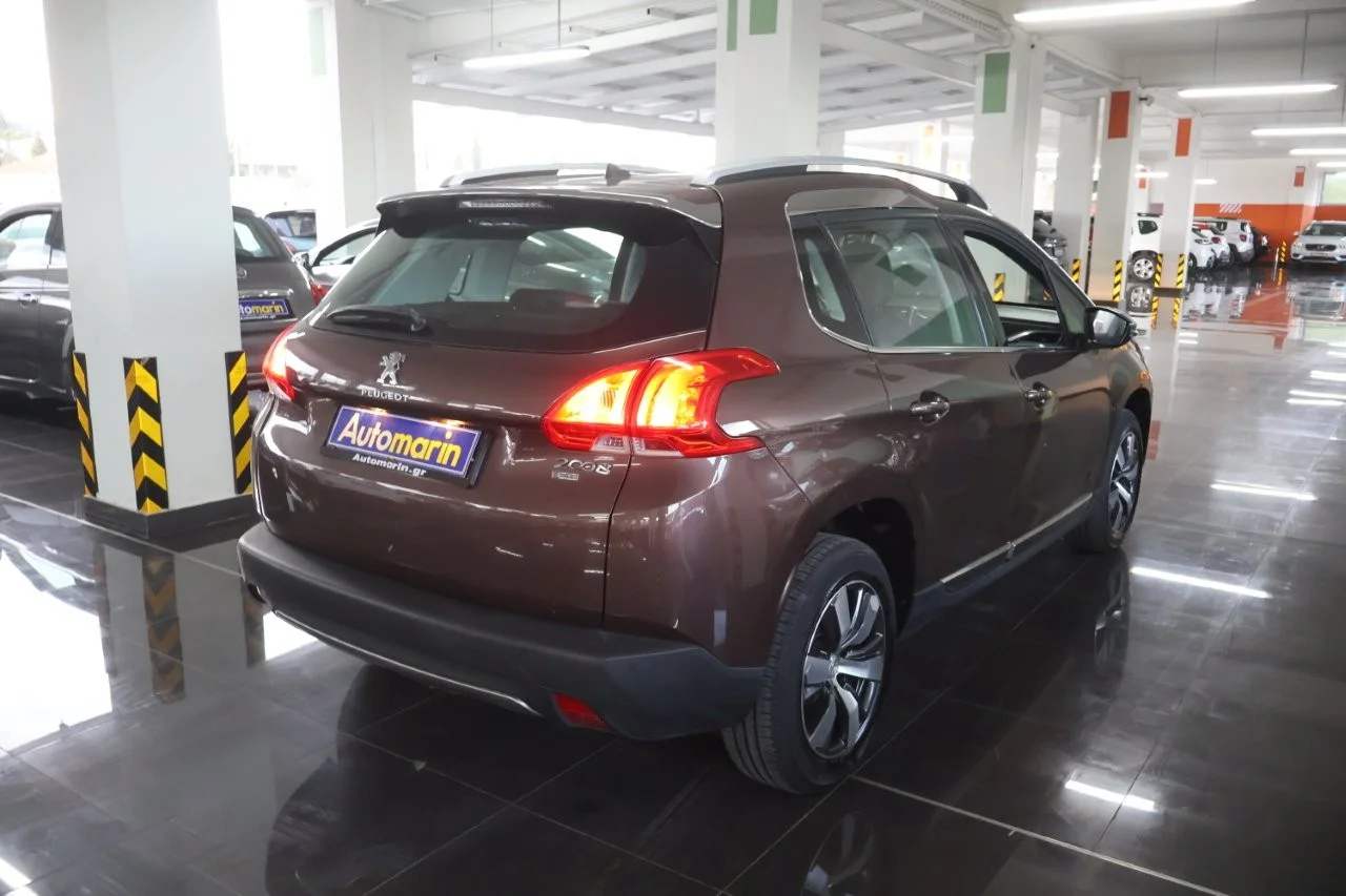 View 5 - Peugeot 2008 - 2015