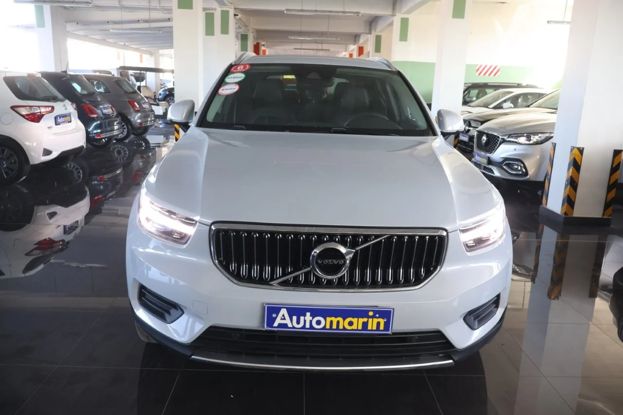 View 3 - Volvo XC40 - 2022