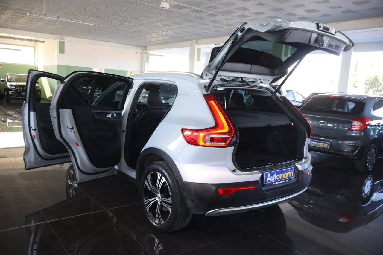 Volvo XC40 - View model 9