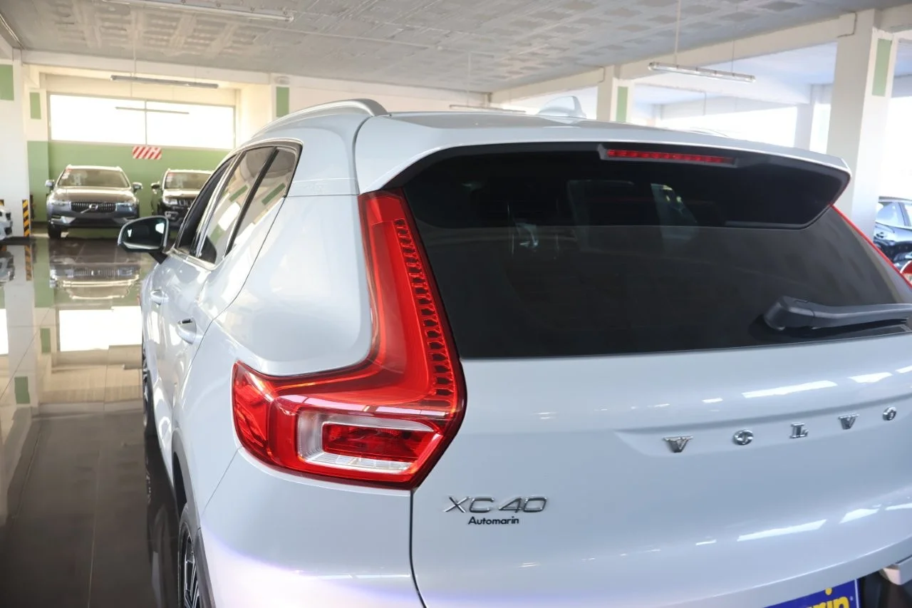 Volvo XC40 - View model 11