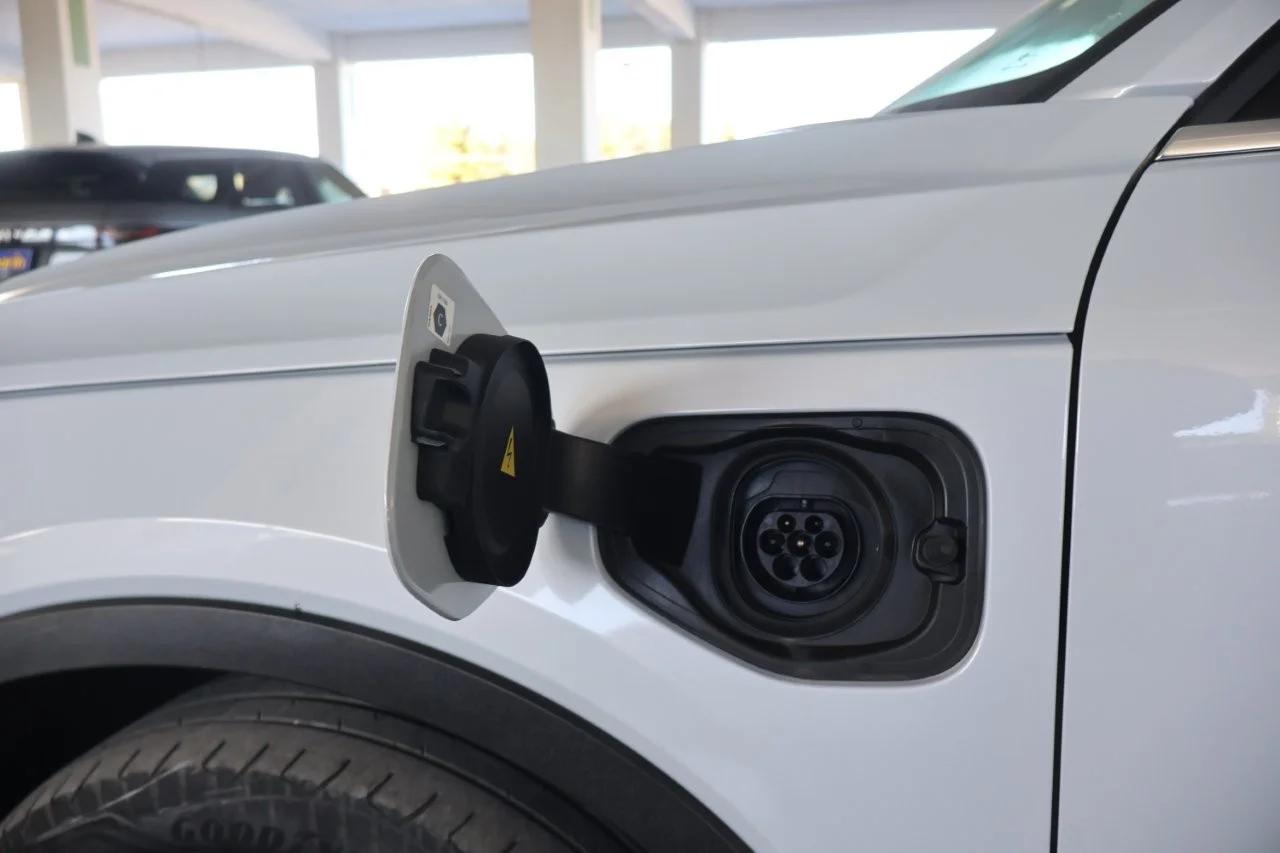 Volvo XC40 - View model 15