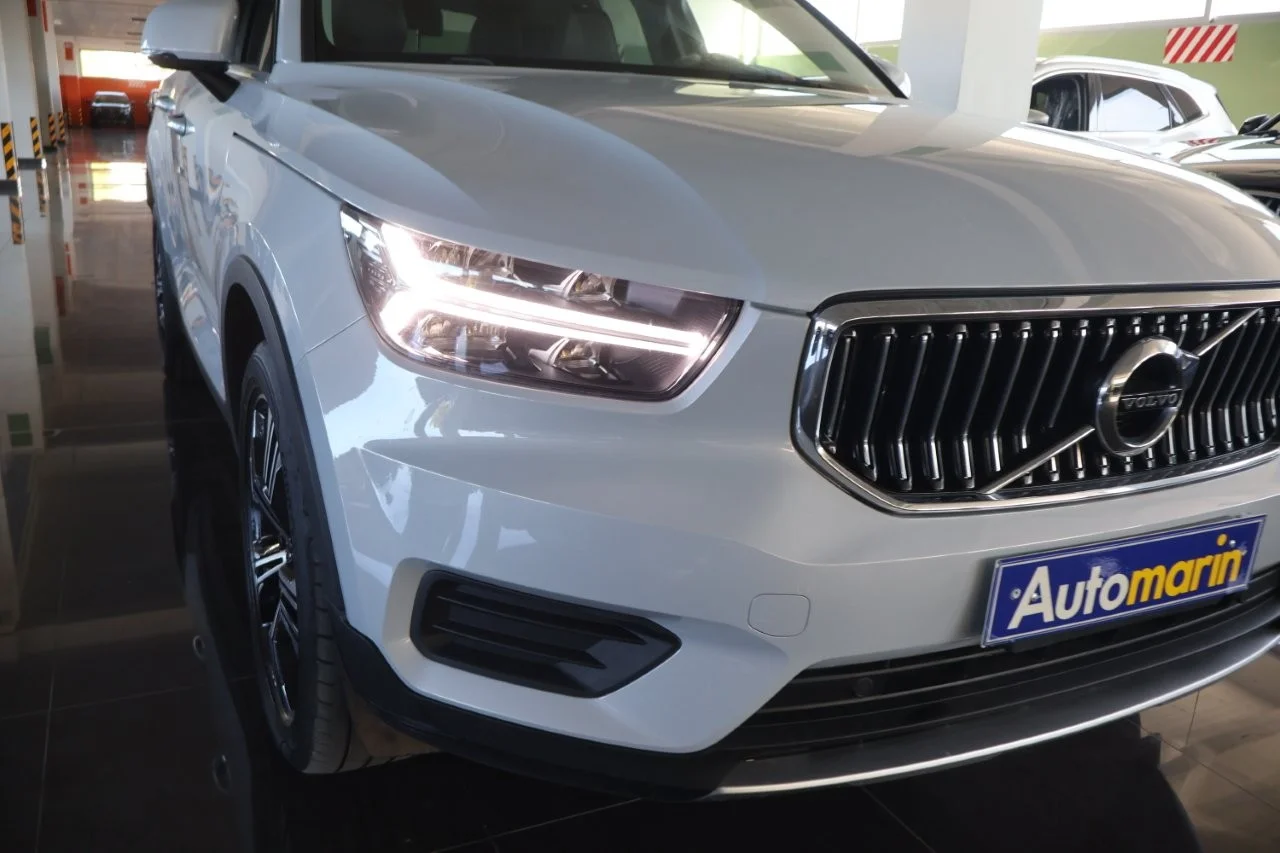 Volvo XC40 - View model 16