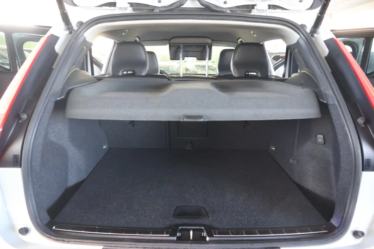 Volvo XC40 - View model 45