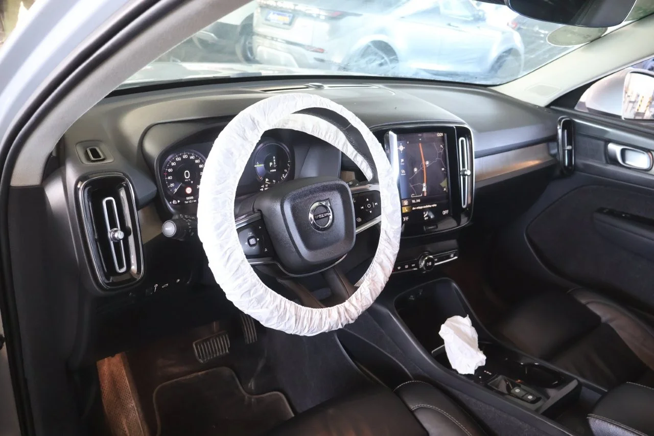 Volvo XC40 - View model 48