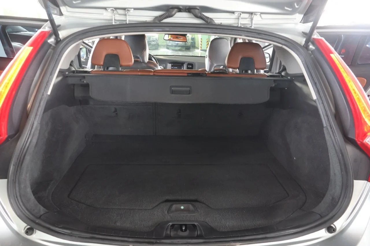 Volvo V60 - View model 44